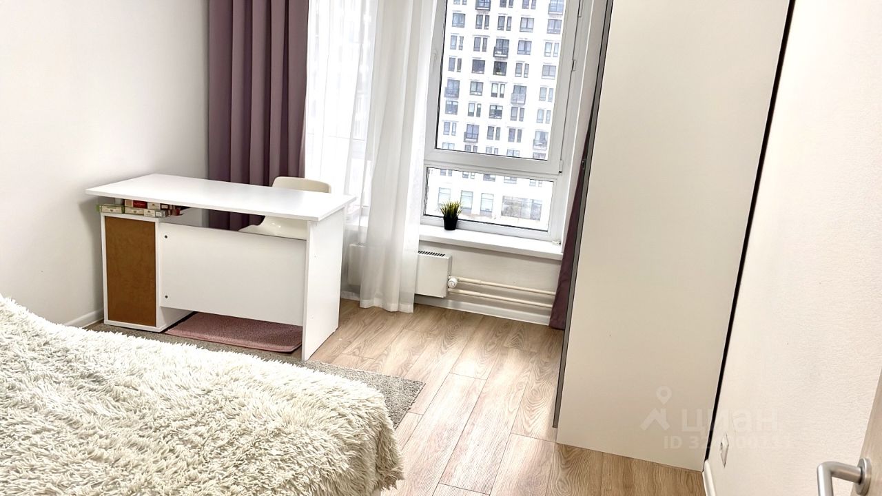 Продажа 3-комн квартиры на вторичном рынке Боровское шоссе, 2к4