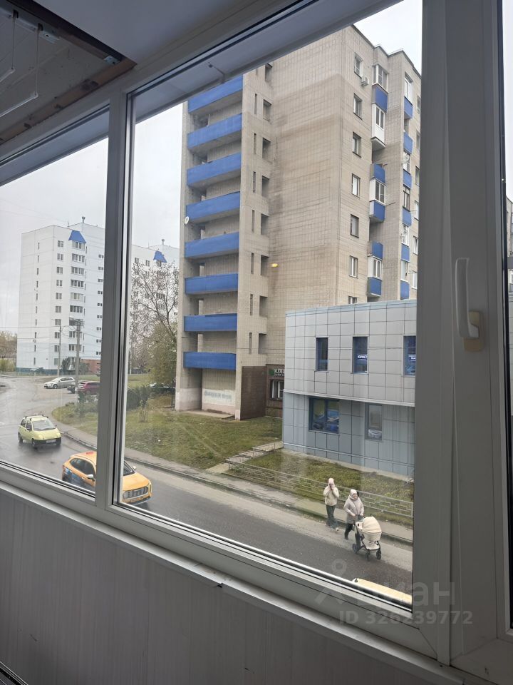 Продажа 4-комн квартиры на вторичном рынке Чехов, улица Полиграфистов, 11В