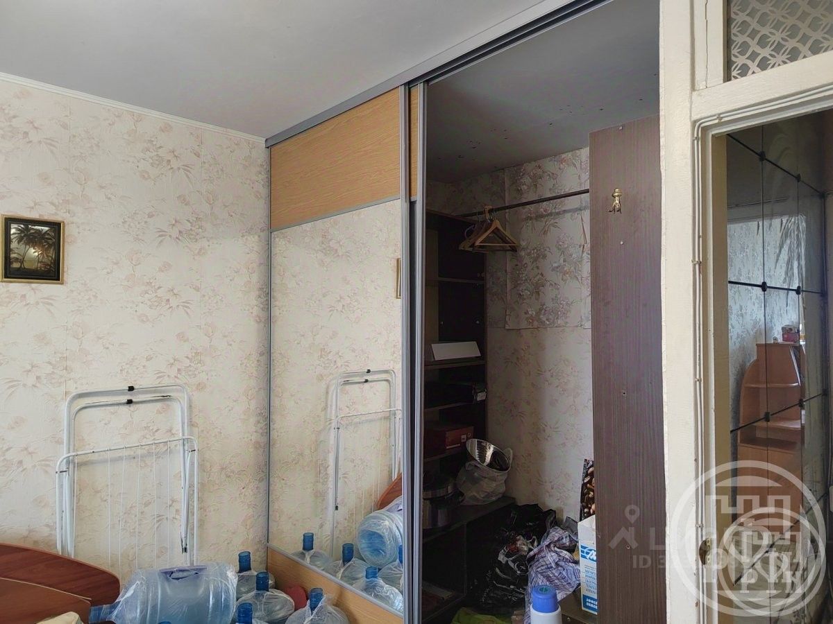 Продажа 2-комн квартиры на вторичном рынке Ломоносов, улица Федюнинского, 5к3