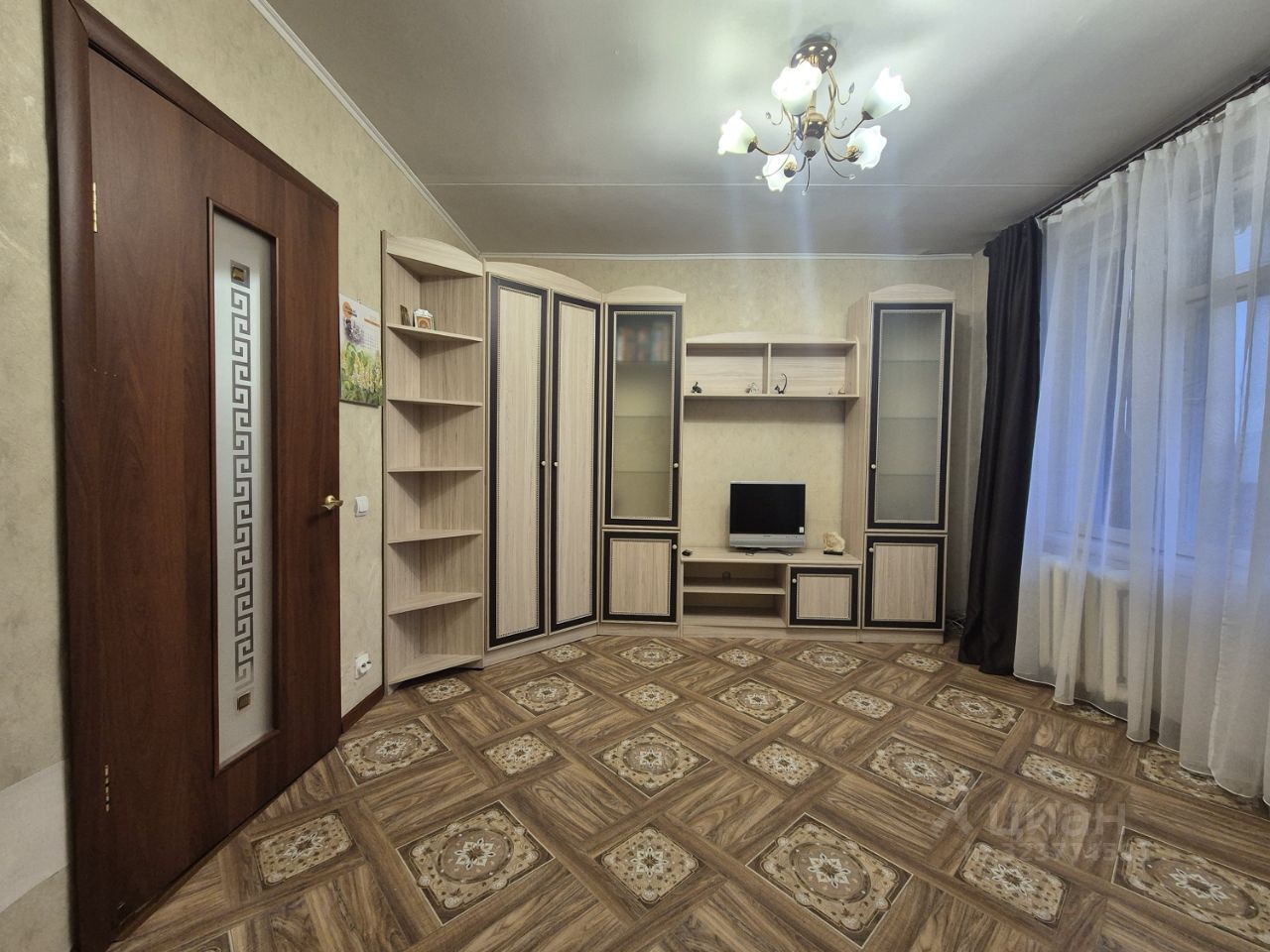 Аренда 2-комн квартиры на вторичном рынке улица Лобачевского, 44А