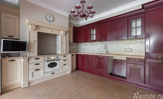 Продажа 4-комн квартиры на вторичном рынке Озерковская набережная,  д. 26