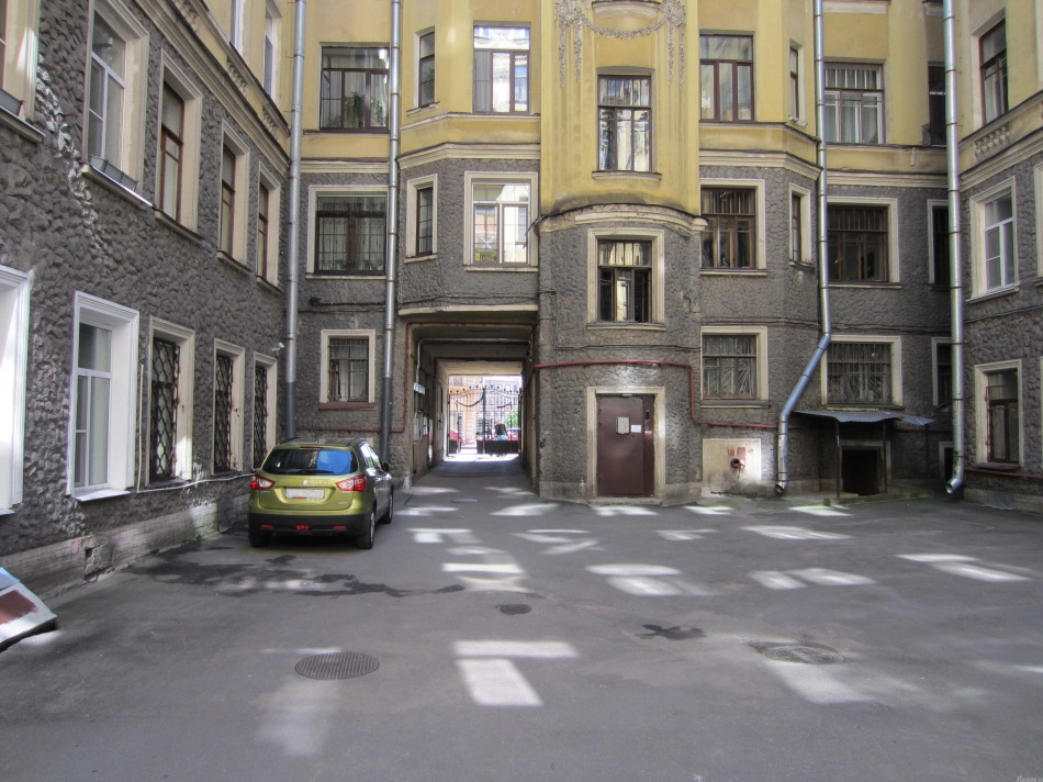 Продажа комнаты Конная ул., д.8