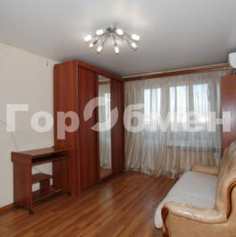 Продажа 1-комн квартиры на вторичном рынке улица Полбина,  д. 66