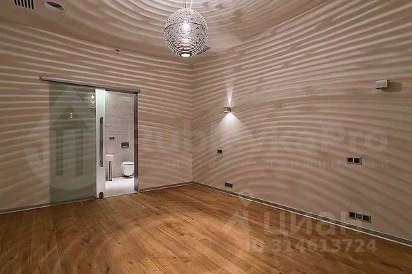 Продажа 4-комн квартиры на вторичном рынке Новое Лапино кп, д. Лапино