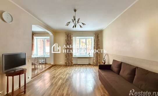 Продажа 3-комн квартиры на вторичном рынке Алексеевская 2-я ул,  д. 7