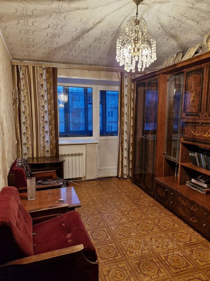 Продажа 2-комн квартиры на вторичном рынке Рошаль, улица Октябрьской Революции, 19/2