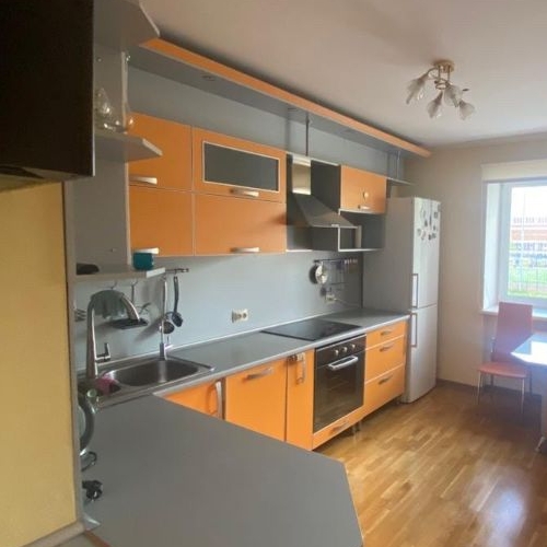 3-комн квартира улица Рихарда Зорге, 4к2