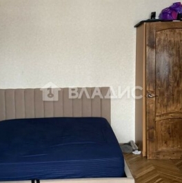 Продажа 2-комн квартиры на вторичном рынке улица Новый Арбат