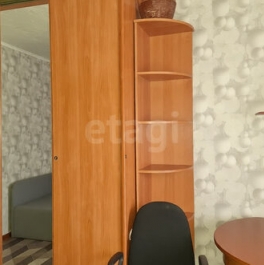 Продажа 4-комн квартиры на вторичном рынке Кириши г, Героев пр-кт