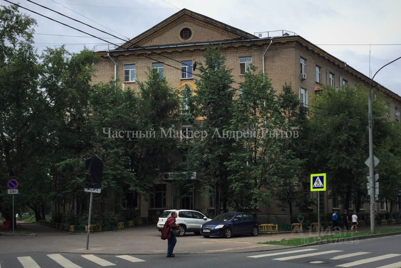 Продажа 3-комн квартиры на вторичном рынке Солнечногорская улица, 5К1