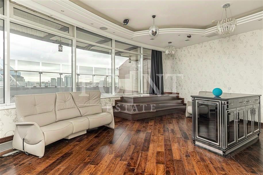 Продажа 6-комн квартиры на вторичном рынке Нежинская улица, 1к3