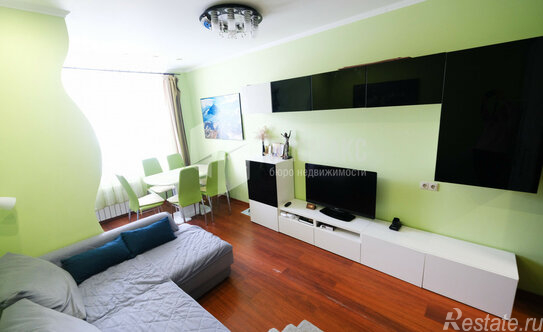 Продажа 3-комн квартиры на вторичном рынке район Щербинка, улица Мостотреста