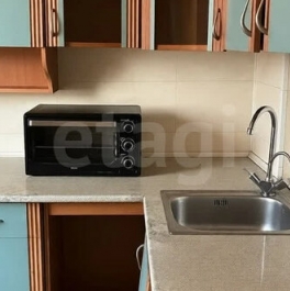 Продажа 2-комн квартиры на вторичном рынке Кораблестроителей ул,  д. 37