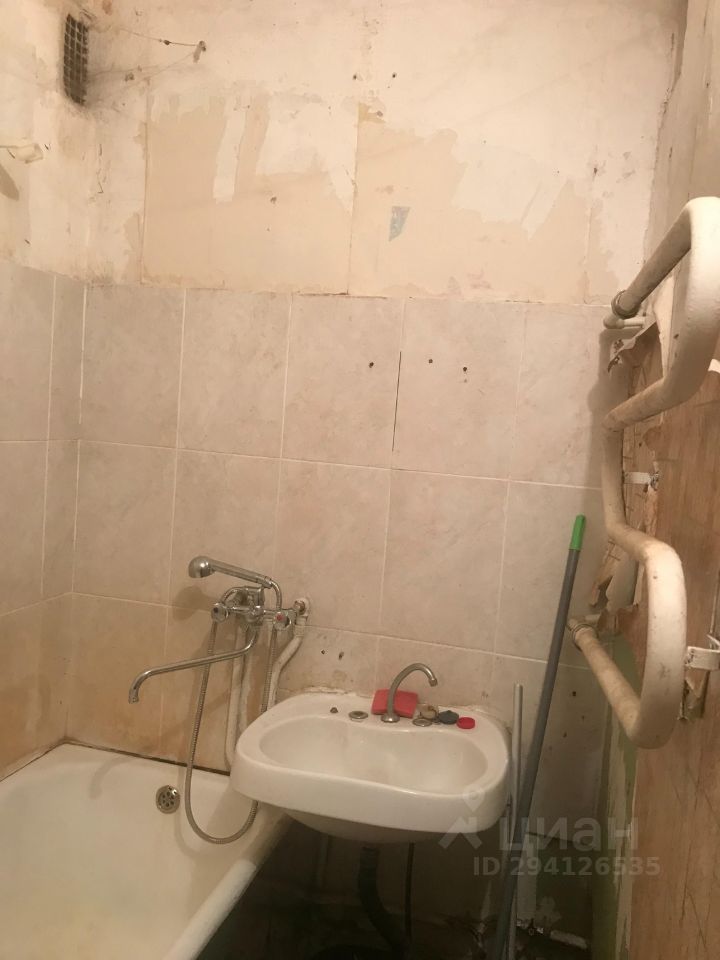 Продажа 2-комн квартиры на вторичном рынке Можайск, улица 20 Января, 8
