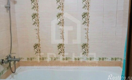 Продажа 3-комн квартиры на вторичном рынке Валдайская улица,  д. 11