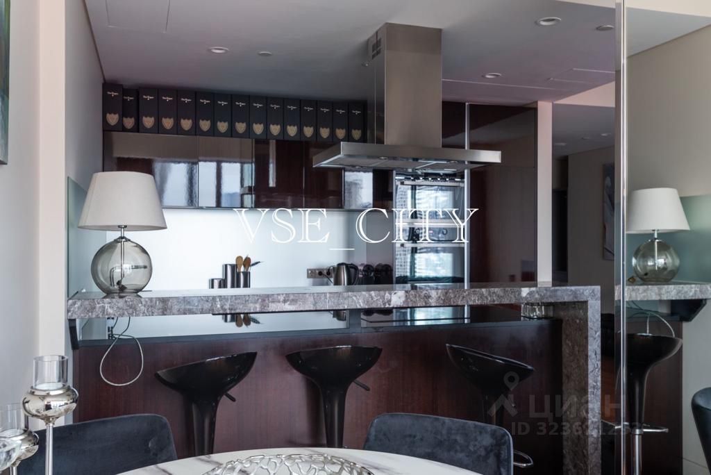 Аренда 2-комн квартиры на вторичном рынке 1-й Красногвардейский проезд, 21с2