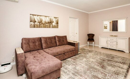 Аренда 1-комн квартиры на вторичном рынке Халтуринская улица,  д. 20