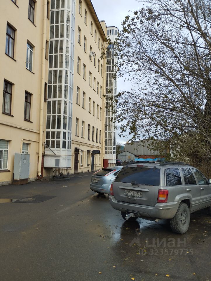 Продажа комнаты Кондратьевский проспект, 1