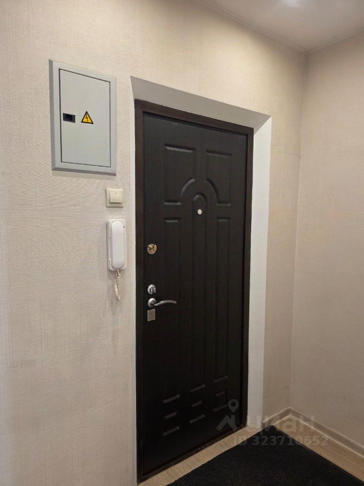 Продажа 1-комн квартиры на вторичном рынке Авиаторов мкр, Балашиха, улица Летная,  д. 1