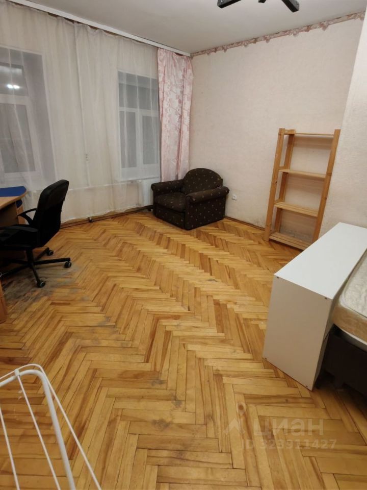 Продажа 3-комн квартиры на вторичном рынке 12-я Красноармейская улица, 7