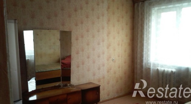 Продажа 2-комн квартиры на вторичном рынке угол между Солнечногорск г и Солнечногорский р-н, Солнечногорск г, Рекинцо мкр,  д. 3