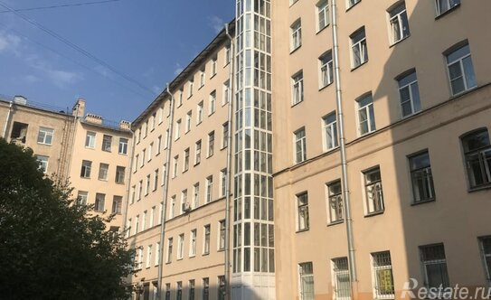 Продажа 4-комн квартиры на вторичном рынке Обводного Канала наб