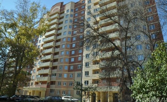 Продажа 1-комн квартиры на вторичном рынке Ивантеевка г, Бережок ул,  д. 7