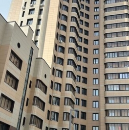 Продажа 3-комн квартиры на вторичном рынке улица Малыгина,  д. 12