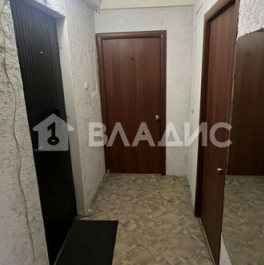 Продажа 2-комн квартиры на вторичном рынке Краснопутиловская улица