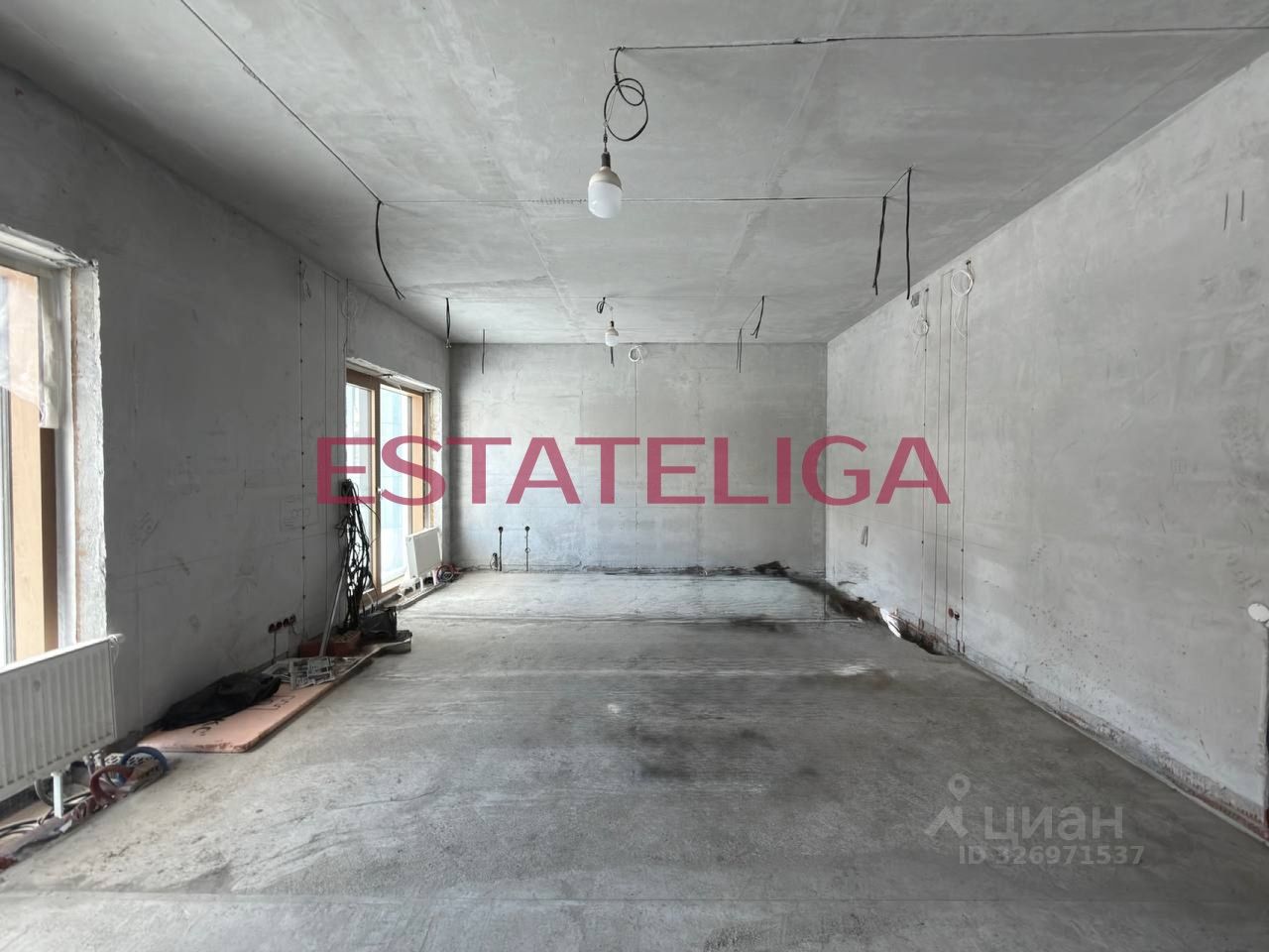 Продажа 4-комн квартиры на вторичном рынке улица Усачева, 13