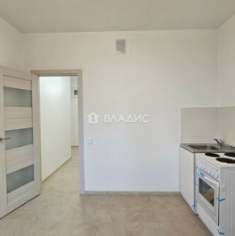 Продажа 3-комн квартиры на вторичном рынке улица Кедрова,  д. 16 к3