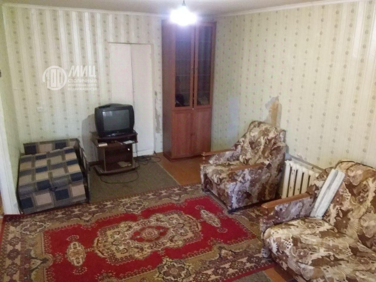 Продажа 1-комн квартиры на вторичном рынке Можайск, улица Академика Павлова, 2