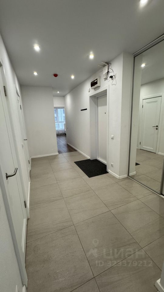 Аренда 3-комн квартиры на вторичном рынке Сельскохозяйственная улица, 39