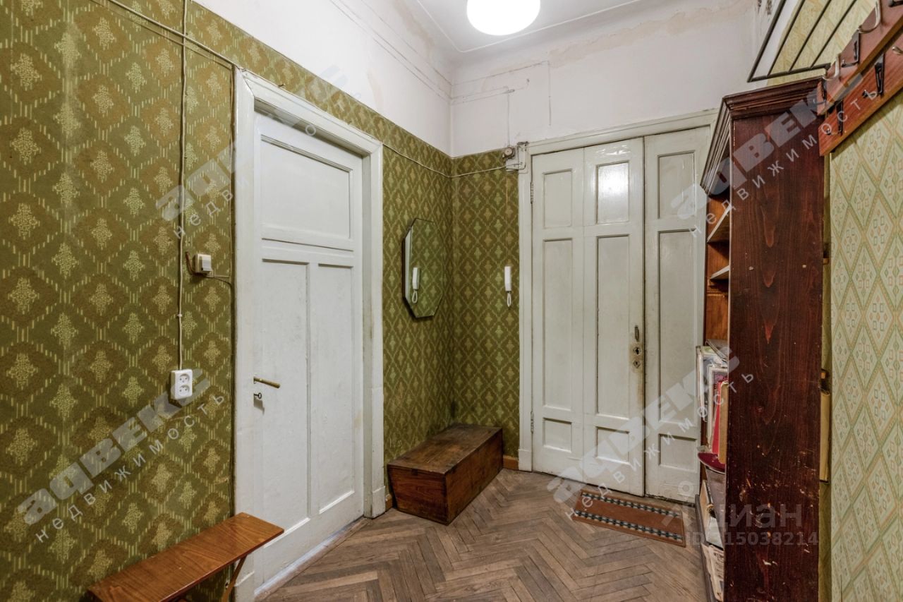 Продажа 3-комн квартиры на вторичном рынке Лиговский проспект, 44Б
