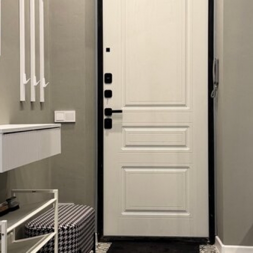 3-комн квартира район Левобережный, Центральная улица,  д. 4