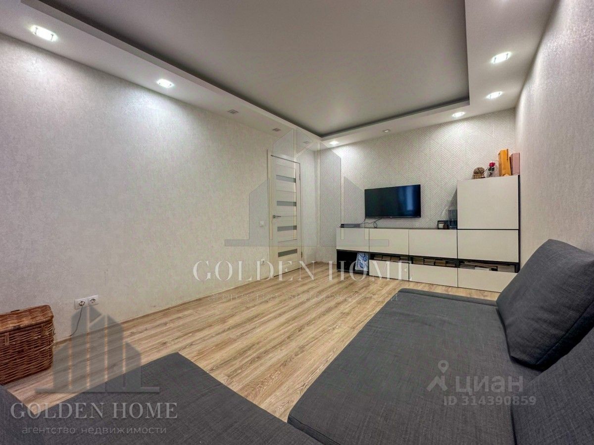 Продажа 2-комн квартиры на вторичном рынке улица Генерала Симоняка, 23