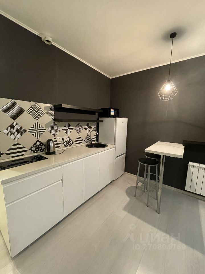 Аренда 1-комн квартиры на вторичном рынке Котельники, улица Сосновая,  д. 1к3