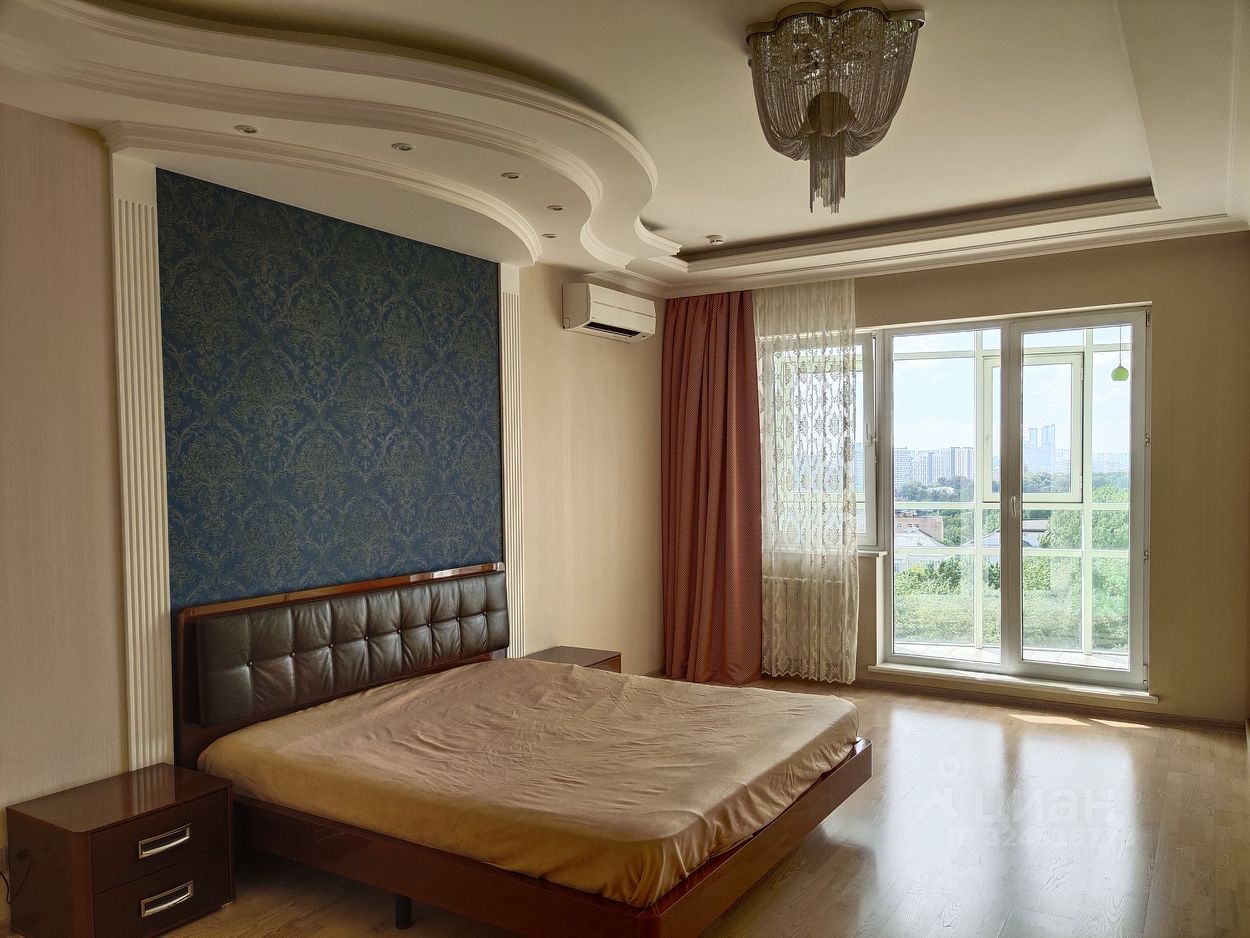 Продажа 3-комн квартиры на вторичном рынке Сосновая аллея,  д. 1