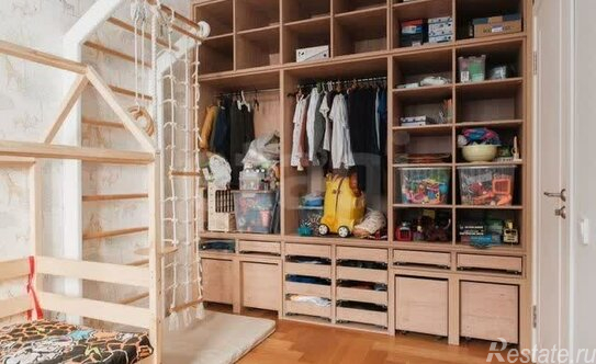 Продажа 3-комн квартиры на вторичном рынке Героев пр-кт,  д. 33,  к. 1