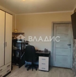 Продажа 3-комн квартиры на вторичном рынке улица Добровольцев,  д. 62