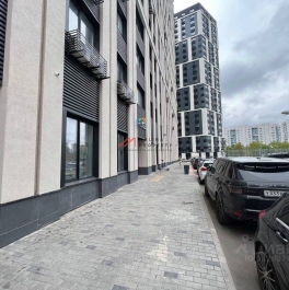 Продажа торгового помещения улица Берзарина,  д. 30А