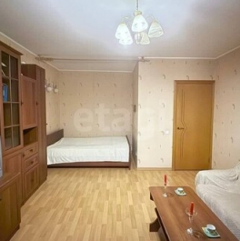 Продажа 1-комн квартиры на вторичном рынке Очаковская Б. ул,  д. 40