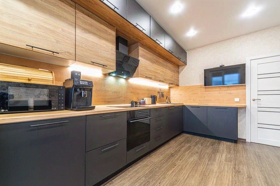 Продажа 2-комн квартиры на вторичном рынке Петергоф, улица Парковая, 14к4