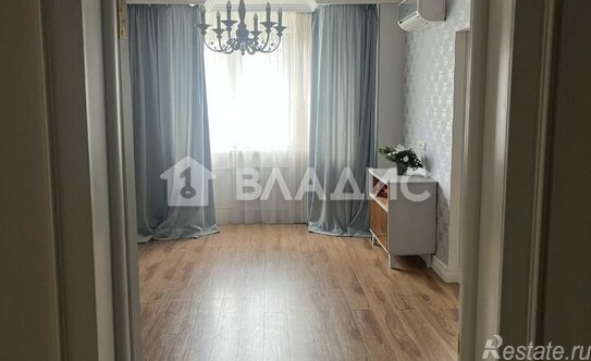 Продажа 2-комн квартиры на вторичном рынке ул Радужная,  д. 2