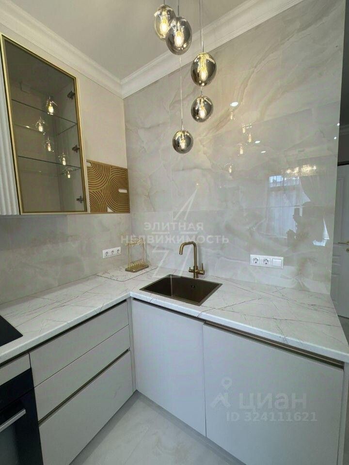 Аренда 2-комн квартиры на вторичном рынке набережная Реки Карповки, 31к1