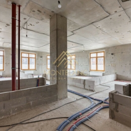 Продажа 3-комн квартиры на вторичном рынке Петровский пр-кт,  д. 11 к2