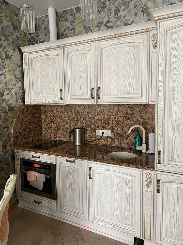 Аренда 2-комн квартиры на вторичном рынке Березовая аллея, 17к1