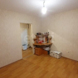 Продажа 2-комн квартиры на вторичном рынке Новоколомяжский пр-кт,  д. 12,  к. 1