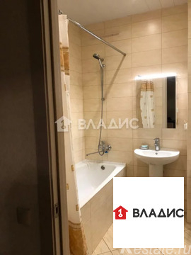 Продажа 1-комн квартиры на вторичном рынке Балашиха, Горенский б-р.,  д. 5
