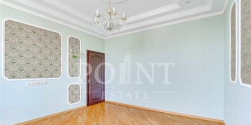 3-комн квартира улица Спиридоновка,  д. 12